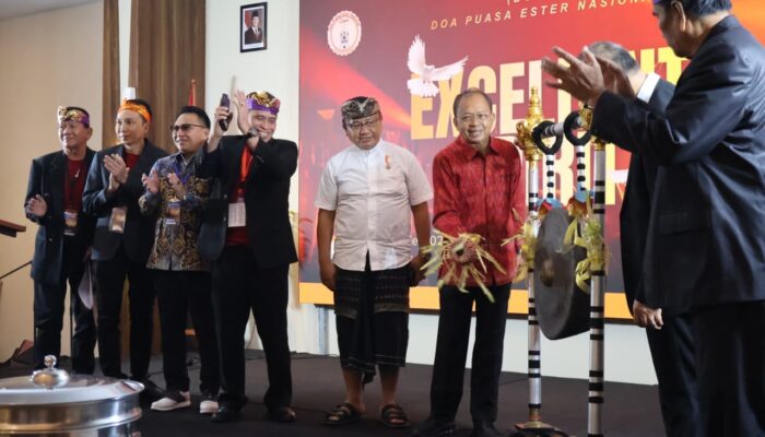Sejalan Visi Nangun Sat Kerthi Loka Bali, Gubernur Koster Apresiasi Doa Puasa Ester Nasional (DOPEN) 2026
