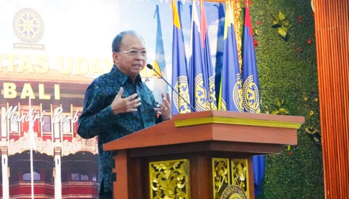 Bicara di Depan Akademisi Perikanan dan Kelautan se Indonesia, Gubernur Koster Promosi Garam Tradisional Bali