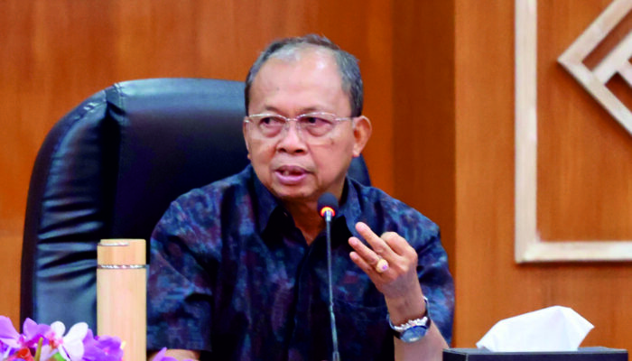 Gubernur Koster Serap Aspirasi Pelaku Usaha Taksi dan Dorong Percepatan Elektrifikasi Transportasi di Bali